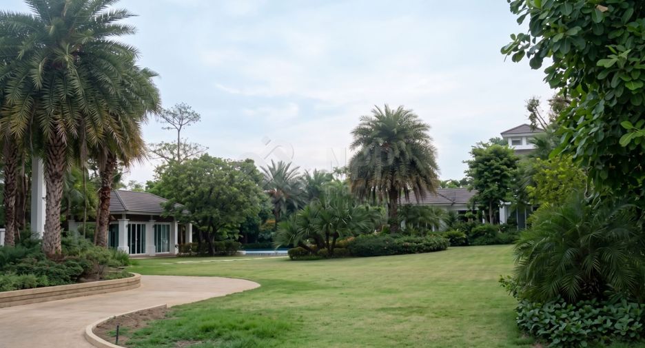 For sale 6 bedrooms house in Bang Phli, Samut Prakan