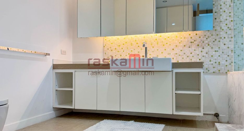 For sale 3 bedrooms condo in North Pattaya, Pattaya