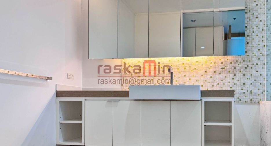 For sale 3 bedrooms condo in North Pattaya, Pattaya
