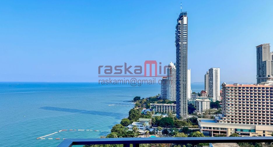 For sale 3 bedrooms condo in North Pattaya, Pattaya