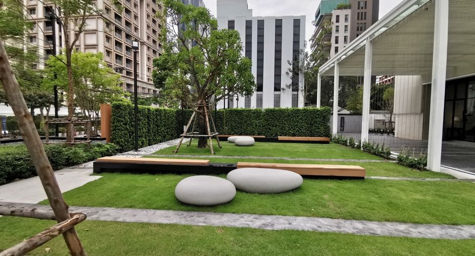 Condo en alquiler de 2 habitaciones en Watthana, Bangkok