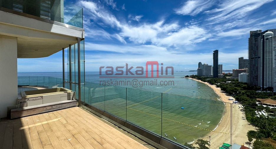 For sale 4 bedrooms condo in North Pattaya, Pattaya
