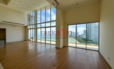For sale 4 bedrooms condo in North Pattaya, Pattaya