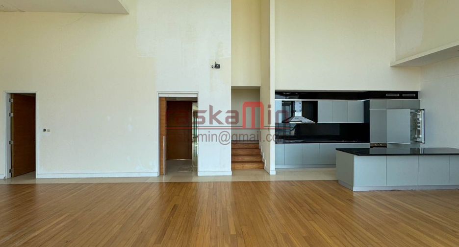 For sale 4 bedrooms condo in North Pattaya, Pattaya