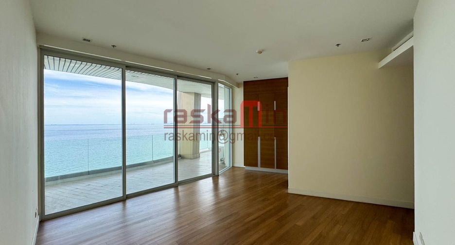 For sale 4 bedrooms condo in North Pattaya, Pattaya