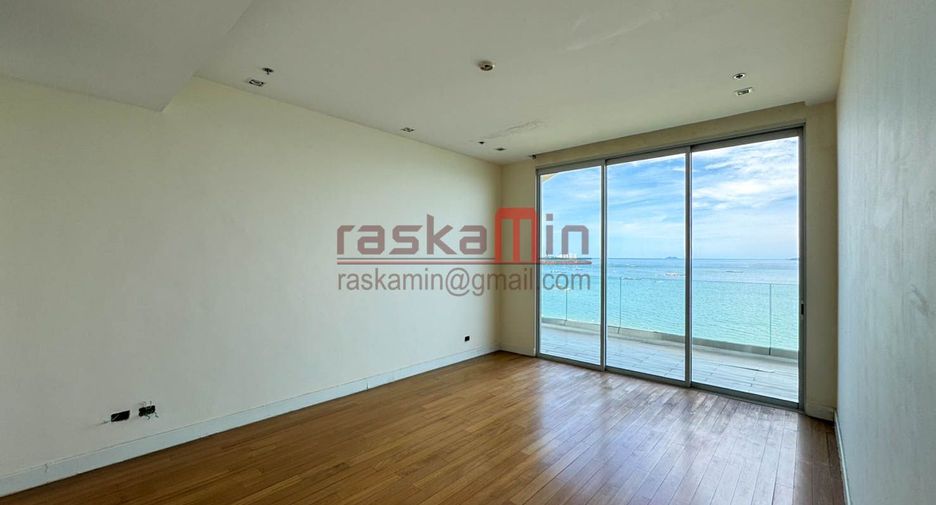 For sale 4 bedrooms condo in North Pattaya, Pattaya