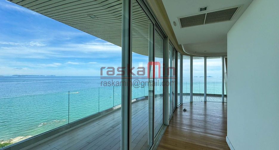 For sale 4 bedrooms condo in North Pattaya, Pattaya