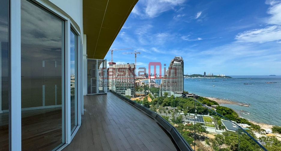 For sale 4 bedrooms condo in North Pattaya, Pattaya