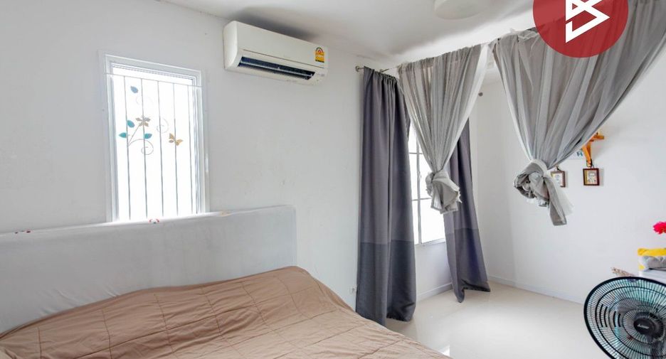 Reihenhaus zum Kauf mit 3 Zimmer in Bang Phli, Samut Prakan