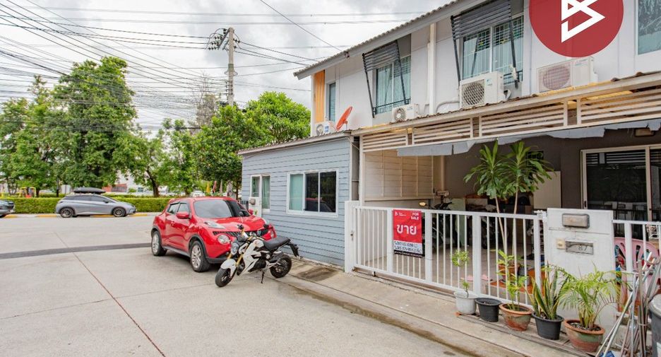 Reihenhaus zum Kauf mit 3 Zimmer in Bang Phli, Samut Prakan