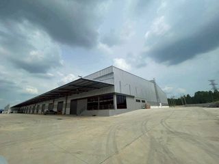 出租 和 出售 仓库 在 Si Racha, Chon Buri