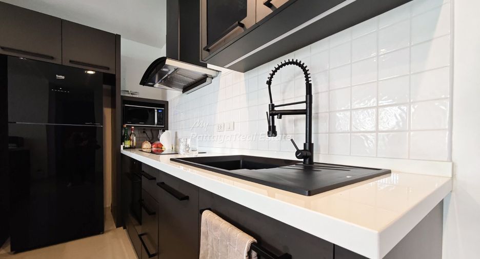 For sale 2 bedrooms condo in North Pattaya, Pattaya
