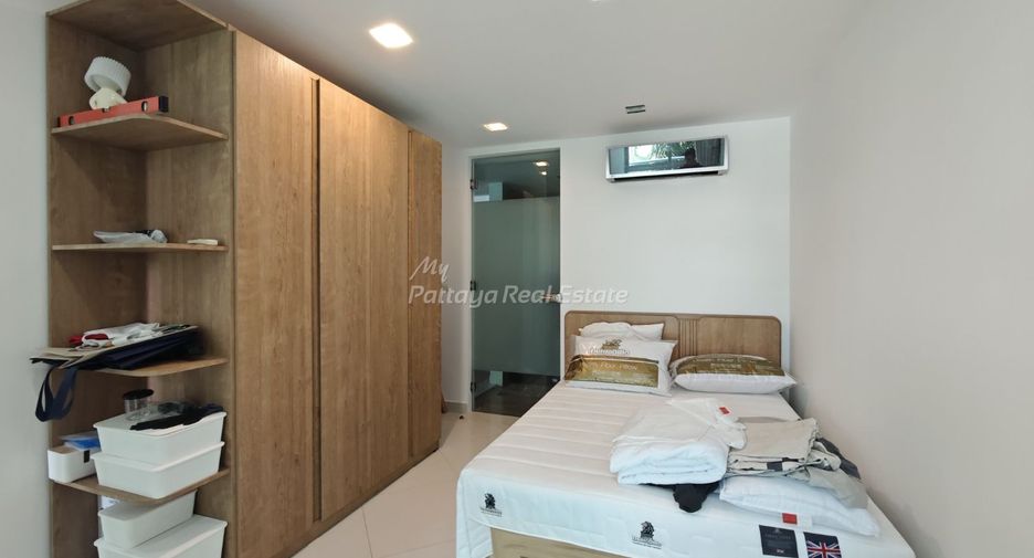For sale 2 bedrooms condo in North Pattaya, Pattaya