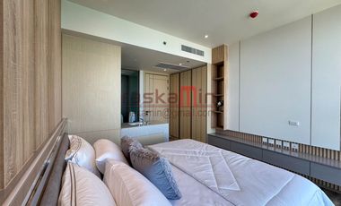 For rent 2 bedrooms condo in North Pattaya, Pattaya