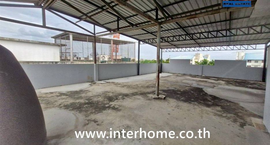 For sale 5 ベッドルーム retail Space in Pak Kret, Nonthaburi