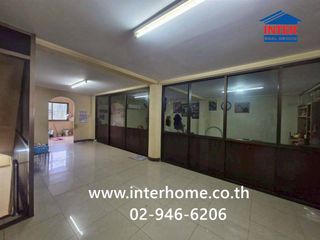 À vendre 5 chambres local commercial à Pak Kret, Nonthaburi