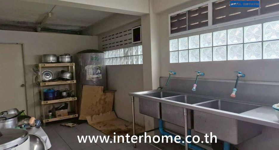 For sale 5 ベッドルーム retail Space in Pak Kret, Nonthaburi