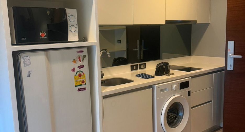 For rent 1 Beds condo in Sathon, Bangkok