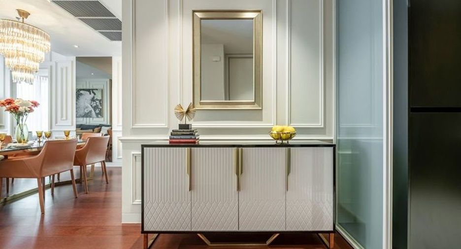 Condo en alquiler y en venta de 2 habitaciones en Watthana, Bangkok
