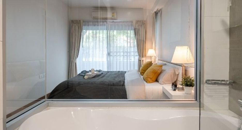 Wohnung zum Kauf mit 2 Zimmer in Khlong Toei, Bangkok