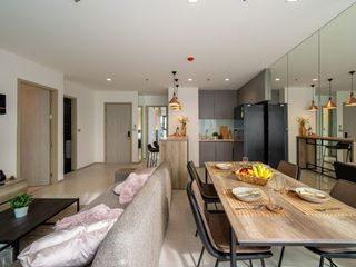 Продажа 2 спальни кондо в Кхлонг Тоеи, Бангкок