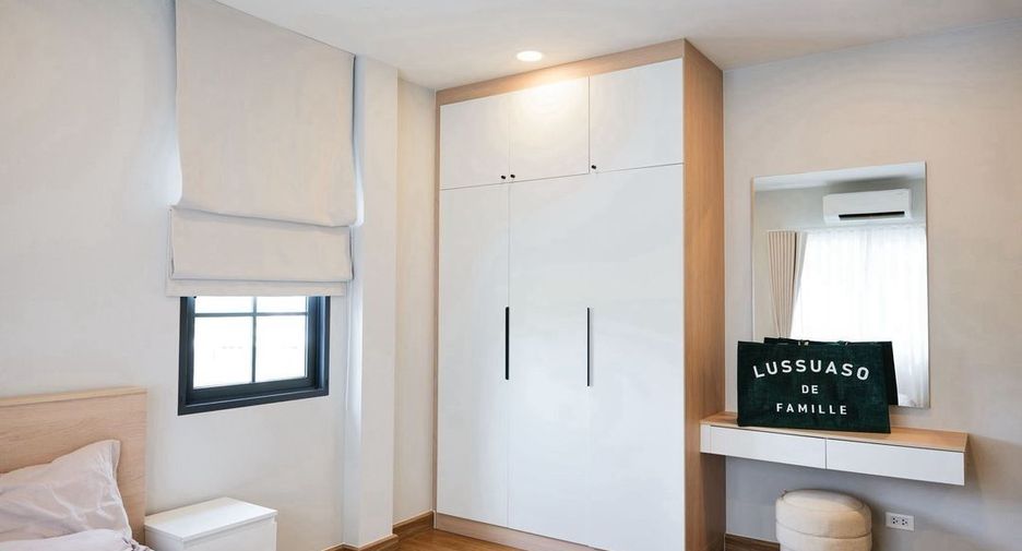 À vendre 4 chambres maison à Bang Phli, Samut Prakan