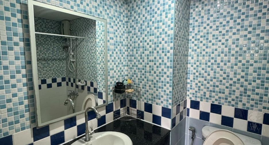 For rent and for sale 1 bed condo in Yan Nawa, Bangkok