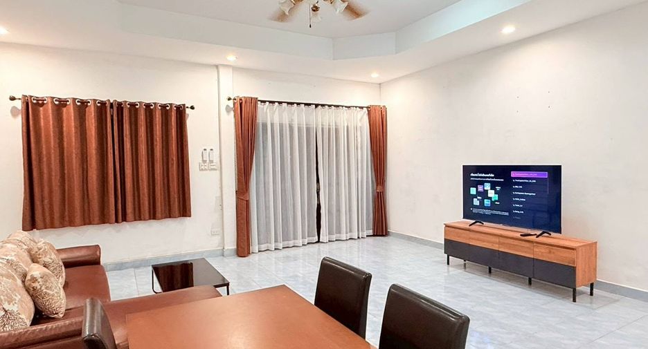 For rent 3 bedrooms house in East Pattaya, Pattaya