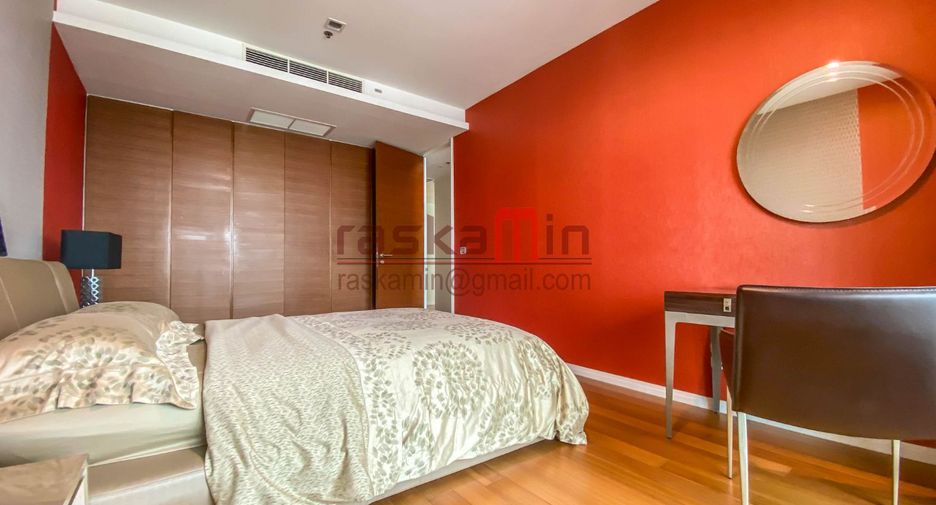 À vendre 4 chambres condo à Sathon, Bangkok