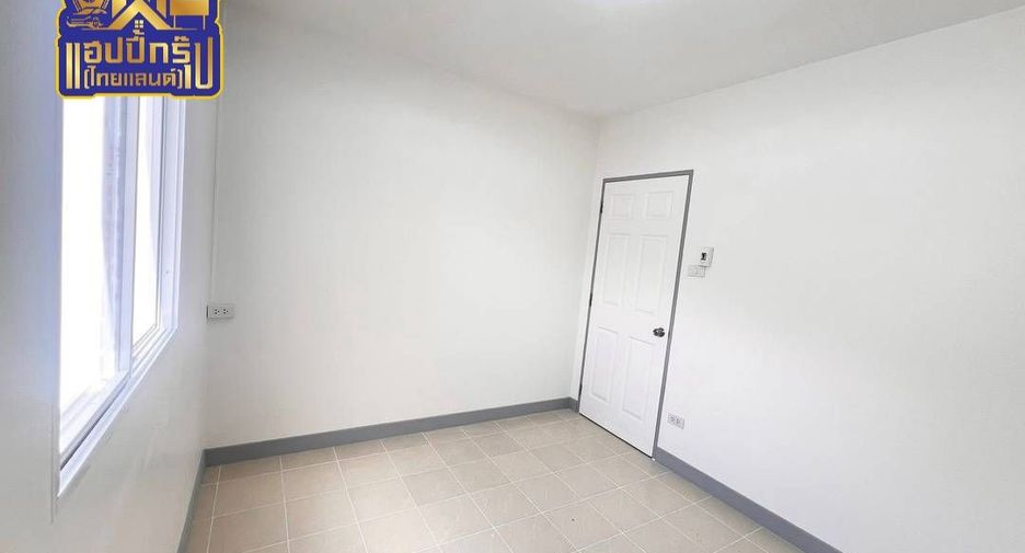 Casa en venta de 2 habitaciones en Si Racha, Chonburi
