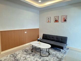 For sale 2 bedrooms townhouse in Si Racha, Chonburi