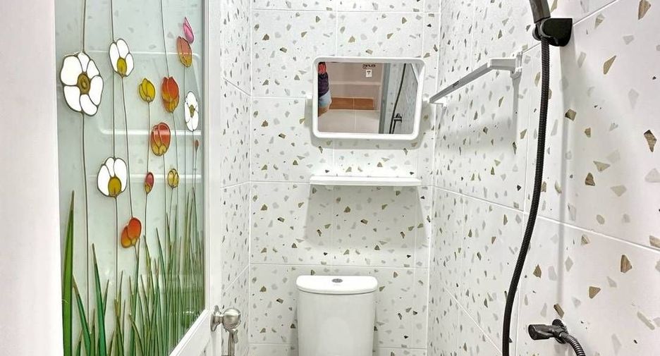 For sale 2 bedrooms townhouse in Ban Bueng, Chonburi