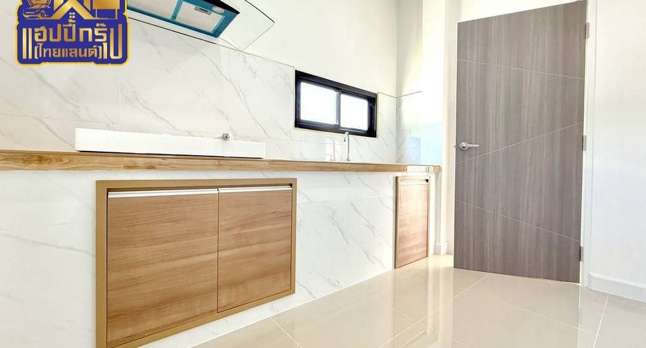 Haus zum Kauf mit 3 Zimmer in Si Racha, Chonburi
