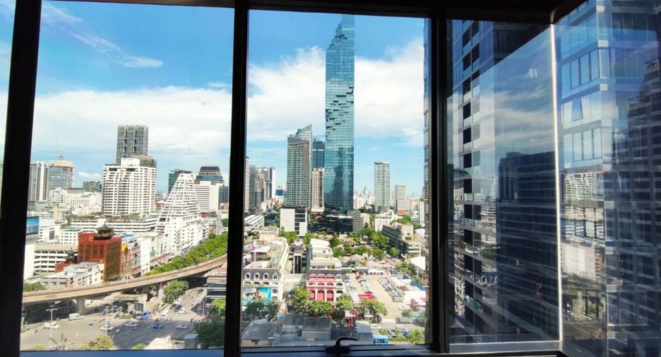 À louer 2 chambres condo à Bang Rak, Bangkok