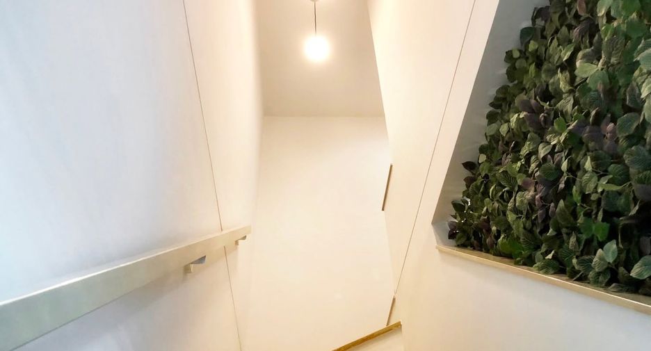 For rent 2 ベッドルーム townhouse in Bang Phli, Samut Prakan