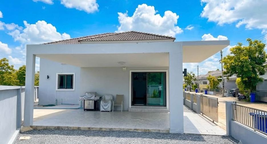 For rent and for sale 3 bedrooms house in Mueang Phuket, Phuket