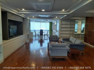 Wohnung zur Miete mit 3 Zimmer in Khlong Toei, Bangkok
