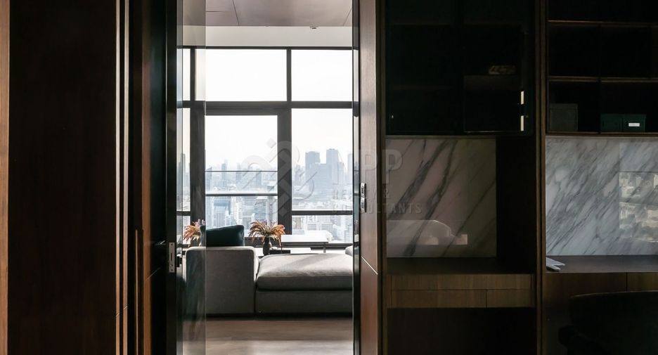 For sale 1 bed condo in Watthana, Bangkok