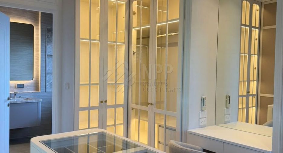 Haus zur Miete mit 4 Zimmer in Saphan Sung, Bangkok