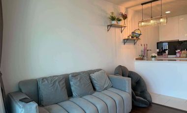 For rent and for sale 1 bed condo in Pratumnak, Pattaya