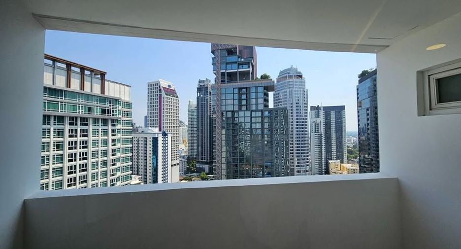 ให้เช่า 3 ห้องนอน คอนโด ใน วัฒนา, กรุงเทพฯ