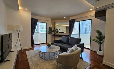 For rent 4 bedrooms condo in Watthana, Bangkok