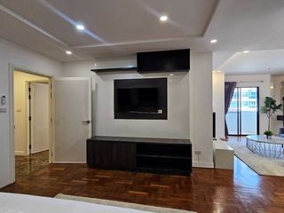 Condo en alquiler de 4 habitaciones en Watthana, Bangkok