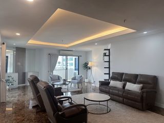 For rent 3 bedrooms condo in Watthana, Bangkok
