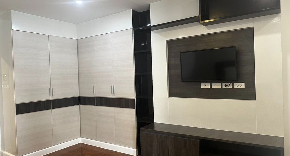 ให้เช่า 3 ห้องนอน คอนโด ใน วัฒนา, กรุงเทพฯ