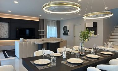 Casa en alquiler de 4 habitaciones en Bang Phli, Samut Prakan