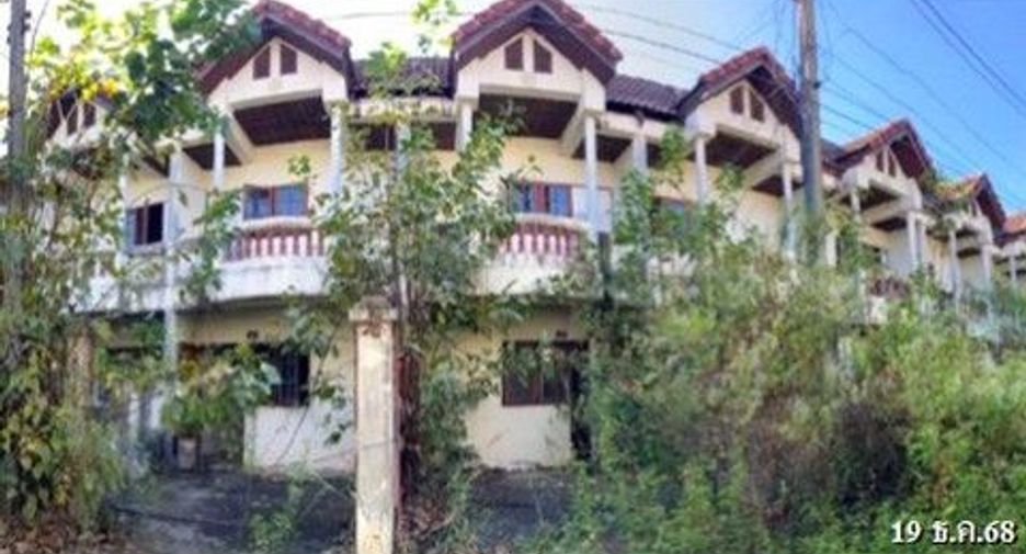 À vendre 1 chambre maison de ville à At Samat, Roi Et