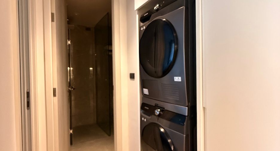 For rent 2 bedrooms condo in Mueang Chiang Mai, Chiang Mai