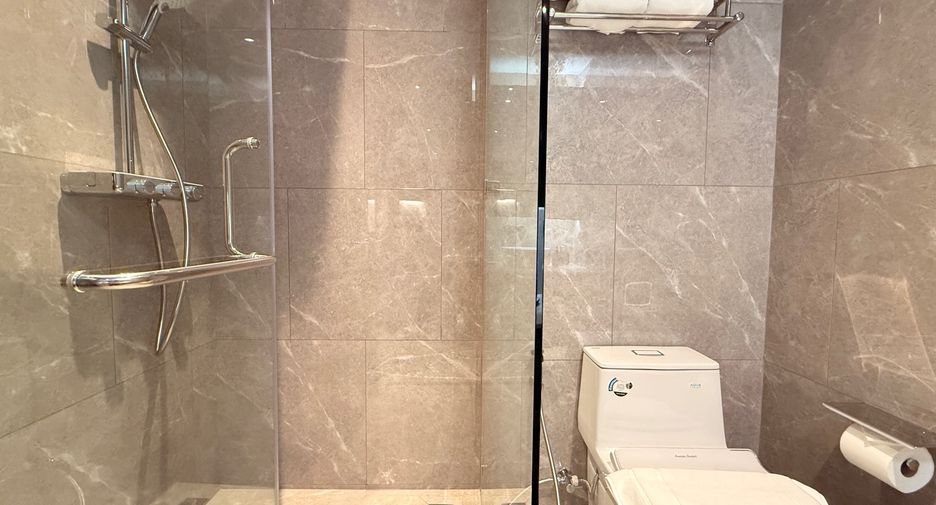 For rent 2 bedrooms condo in Mueang Chiang Mai, Chiang Mai