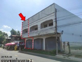 出售 1 卧室 商业空间 在 Loeng Nok Tha, Yasothon